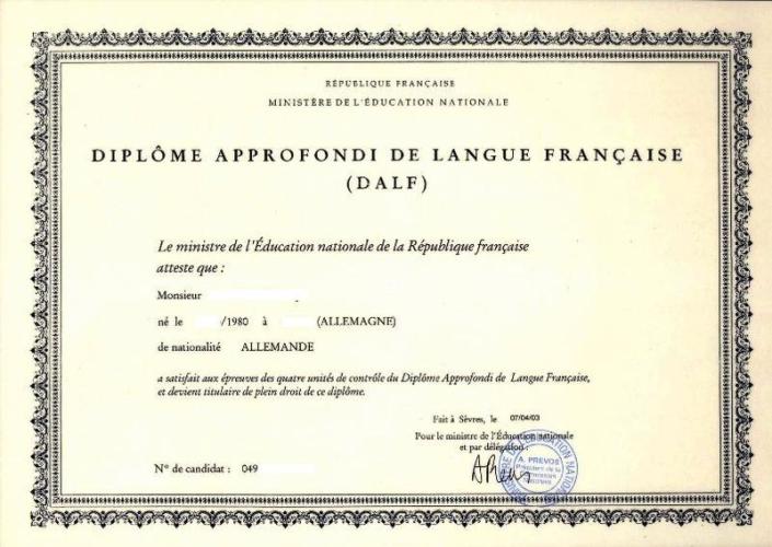 Diploma de estudos na língua francesa
