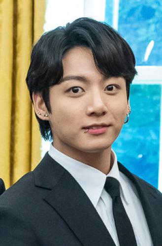 Lea el artículo bilingüe Jeon Jung-kook (Jungkook) en inglés con ...