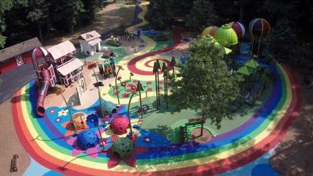 Видео Watkins Regional Park - Upper Marlboro, MD - Visit a Playground - Landscape Structures на русском