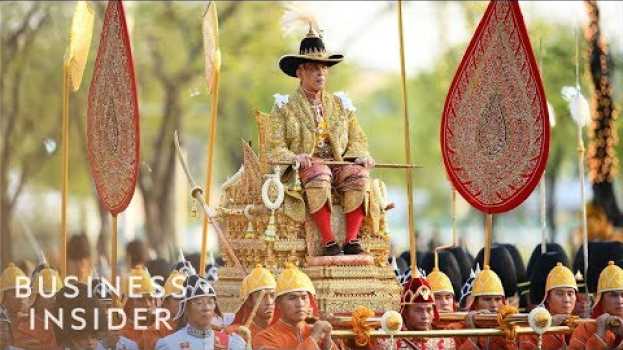 Video Everything We Know About King Rama X Of Thailand su italiano