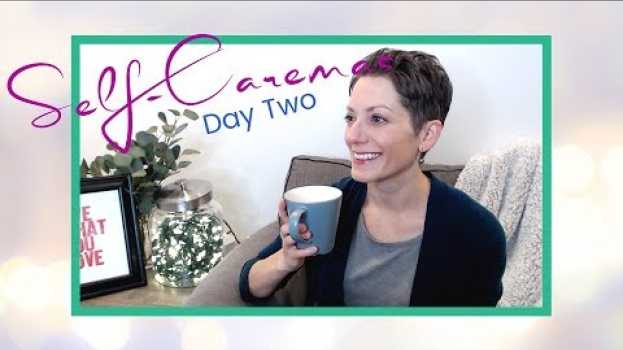 Video PAY IT FORWARD | SELF-CAREMAS DAY TWO! in Deutsch