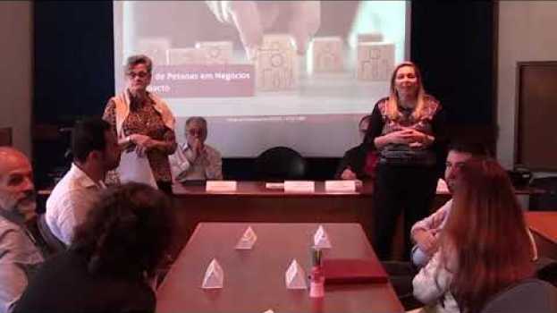 Видео Roda de Conversa no CEATS - Gestão de Pessoas em negócios de impacto на русском