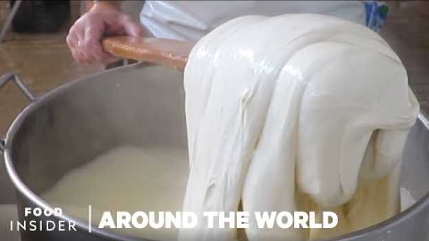 Video What Cheese Looks Like Around The World in Deutsch