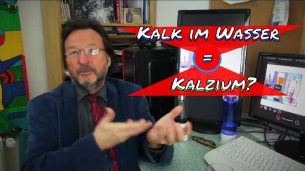 Video Karl Heinz Asenbaum ist das Kalzium im Wasser, der Kalk, das gleiche Kalzium, was ich zu mir nehme en Español