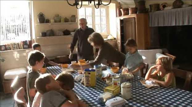 Video Au secours, j'ai 16 enfants à gérer ! en français