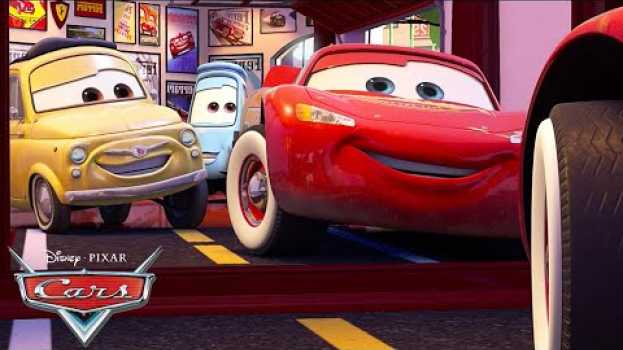 Video Luigi Tries to Sell Lightning Some Tires | Pixar Cars en français