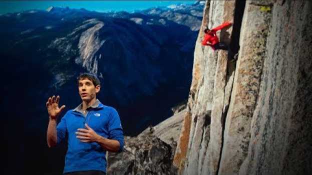 Video How I climbed a 3,000-foot vertical cliff -- without ropes | Alex Honnold in Deutsch