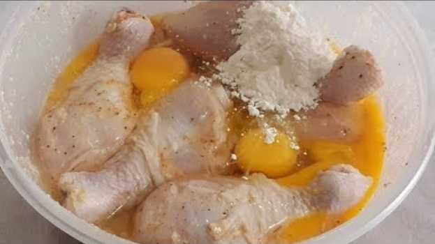 Видео Já comeu frango assim? uma delícia, não faça frango antes de ver esse vídeo на русском
