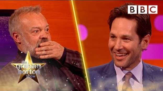Video Paul Rudd jumped out of a car on his WORST date 😬- BBC The Graham Norton Show en Español