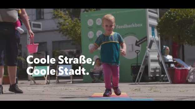 Video Coole Straße: Karmeliterplatz em Portuguese