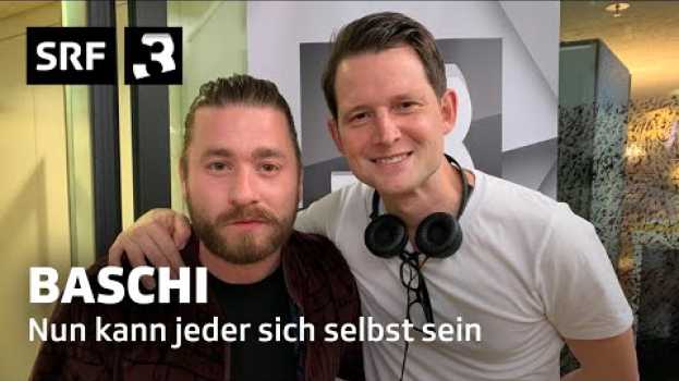 Видео 10 Jahre «Zum Glück ist Freitag» mit Baschi | Comedy Zmorge | SRF на русском