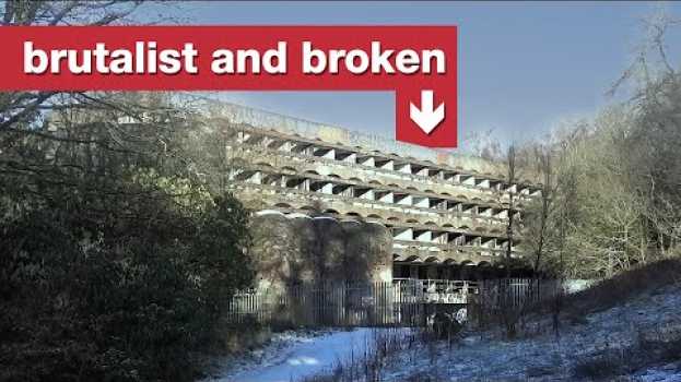 Video The broken building that must not be destroyed en français