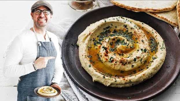 Video Easy Homemade Hummus Recipe from Scratch em Portuguese