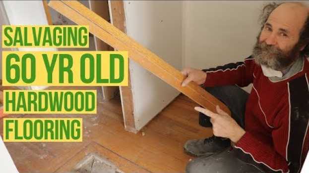 Video How to Remove HARDWOOD FLOORING for REUSE na Polish
