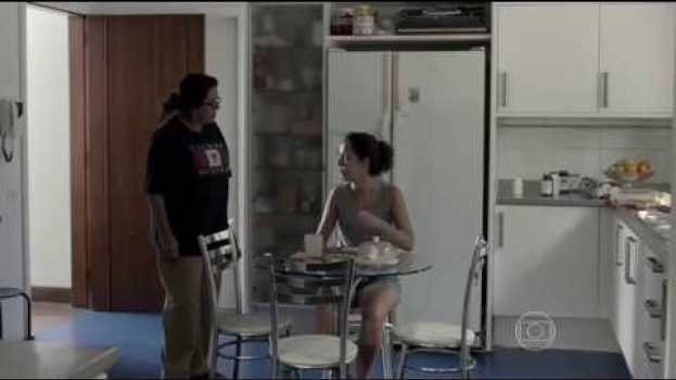 Video Cena do filme Que Horas Ela Volta? (2015), de Anna Muylaert su italiano