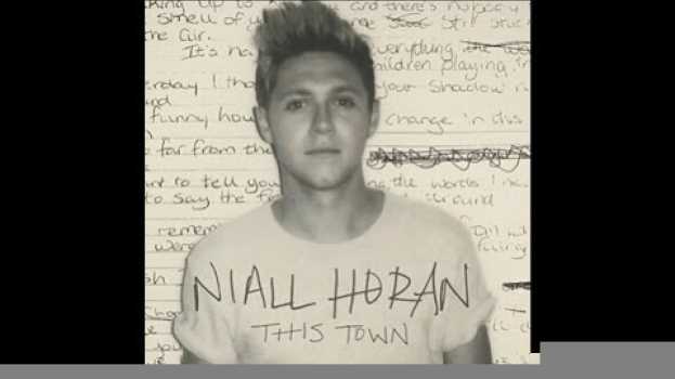 Video this town by: niall horan (cover) em Portuguese
