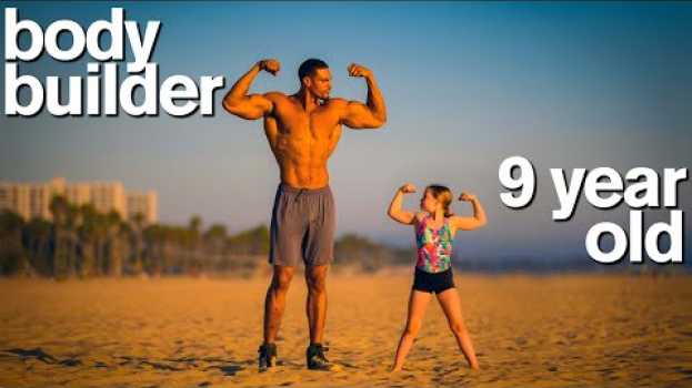 Video BODYBUILDER vs MY DAUGHTER - Adorable Fitness and Gymnastics Challenge na Polish