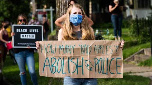 Видео Don't 'Abolish the Police.' Privatize Them. на русском