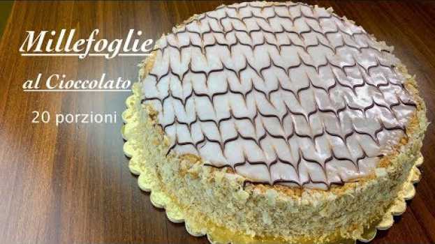 Video TORTA MILLEFOGLIE AL CIOCCOLATO 20 porzioni -  decorato con glassa di zucchero na Polish