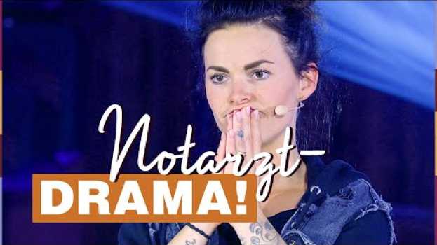 Video Drama im 'Sommerhaus der Stars': Der Krankenwagen muss anrücken en français