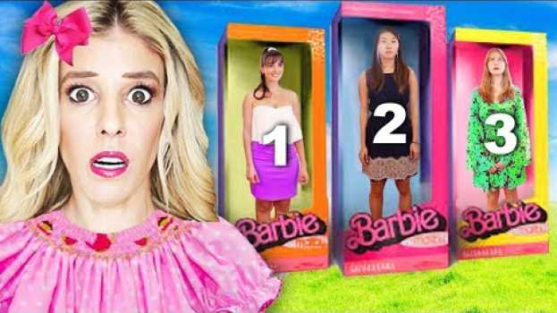 Video Which BEST FRIEND inside DOLLHOUSE Wins Escape Room in Real Life! | Rebecca Zamolo na Polish