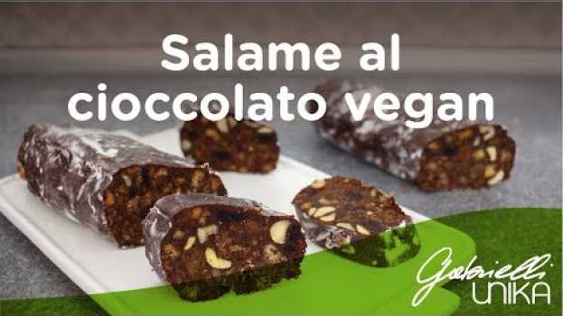 Video Salame al cioccolato senza burro in English