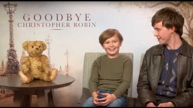 Video Goodbye Christopher Robin - Playing Pooh Sticks in 100 Acre Wood in Deutsch