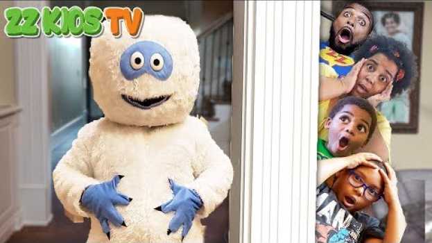 Video Get Out! (Abominable Snowman Dude Invades ZZ Kids House) en Español
