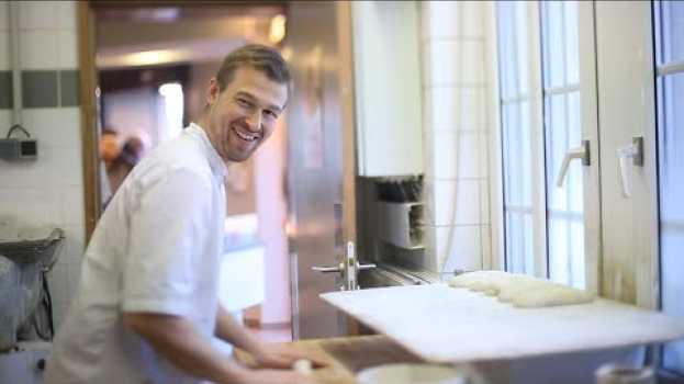 Video La fierté du travail bien fait vue par les artisans boulangers & Banette en Español