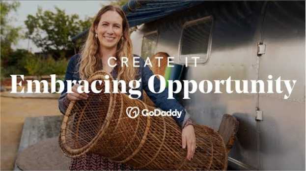 Video Create It: Embracing Opportunity with Wicker Goddess em Portuguese
