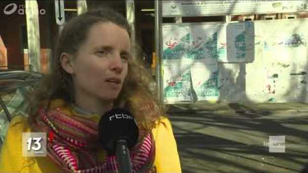 Video Pas de panneaux d'affichage électoral à Namur : les partis traditionnels ont-ils peur du changement? in Deutsch