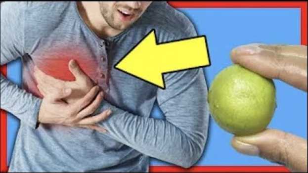Видео Beaucoup ne savent pas ce que peut faire le citron dans le corps: vous serez surpris на русском