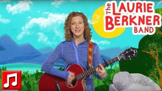 Video "This Mountain" by The Laurie Berkner Band | Best Songs for Kids em Portuguese