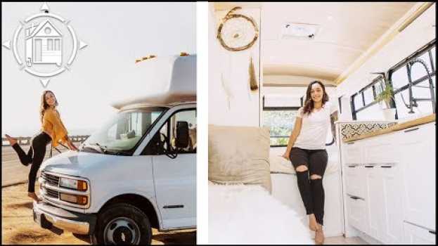 Video She Converted a Shuttle Bus into an Adorable Tiny Home na Polish