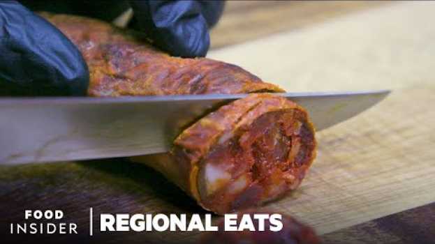 Video How Traditional Spanish Chorizo Is Made | Regional Eats em Portuguese