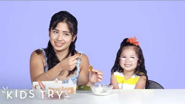 Video Kids Try Their Mom's Pregnancy Cravings: Part 2 | Kids Try | HiHo Kids na Polish
