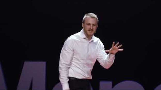 Video How to Get Your Brain to Focus | Chris Bailey | TEDxManchester em Portuguese