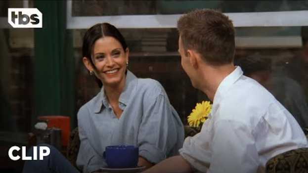 Video Friends: Monica Won't Be Chandler's Girlfriend (Season 3 Clip) | TBS en français