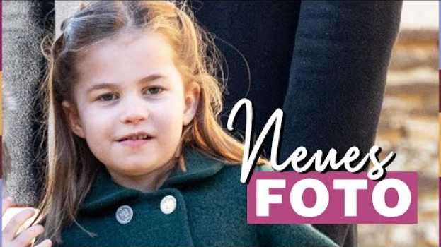 Video Neues Foto zum Geburtstag: Prinzessin Charlotte ist schon 6! su italiano