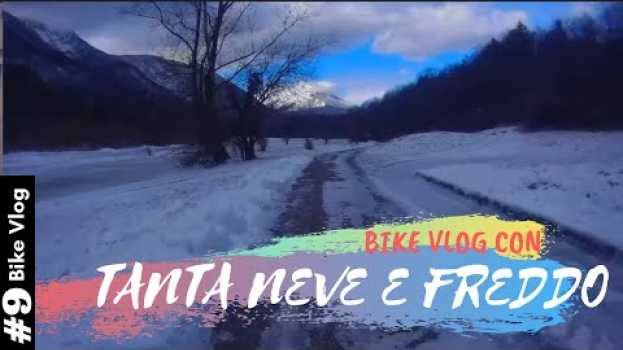 Video Avventura in MOUNTAIN BIKE con la NEVE tra Cavazzo e Cesclans en Español