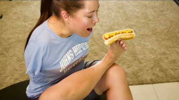 Video Hot Dog without Arms? Here's how! na Polish