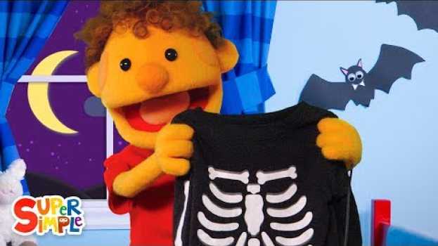 Video This Is The Way We Trick Or Treat | featuring The Super Simple Puppets in English