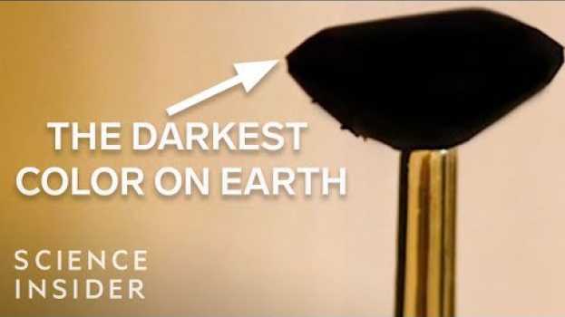 Video The Surprising Origin Of A Color Darker Than Vantablack in Deutsch