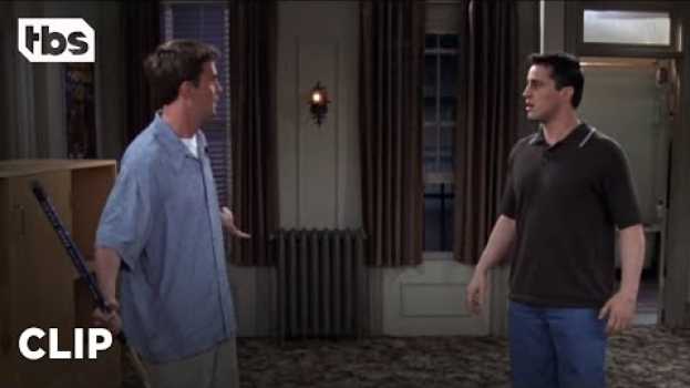 Видео Friends: Joey and Chandler Get Robbed (Season 4 Clip) | TBS на русском