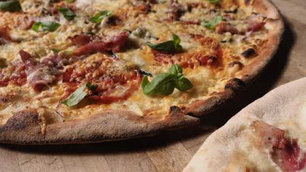 Video Cuire des pizzas au four à bois - les règles de base en Español