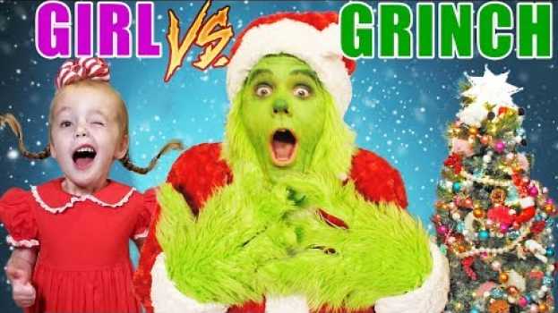 Video Girl vs Grinch (Round 2 Rematch)! Will She Save Christmas? en Español