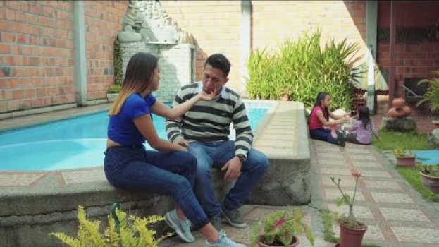 Video Abandonó a sus hijas por un hombre años mas tarde pasó esto en Español