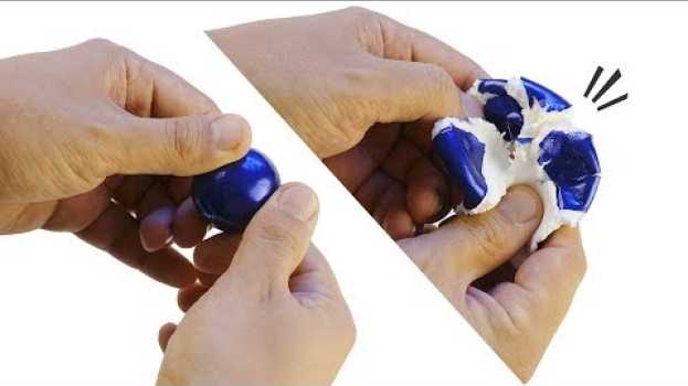 Video Comment faire des boules craquantes ASMR / Clay cracking en Español