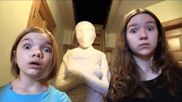Video We Found A MUMMY In Our Attic! na Polish