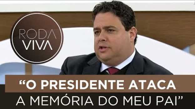 Video Felipe Santa Cruz comenta declarações de Jair Bolsonaro sobre seu pai en français